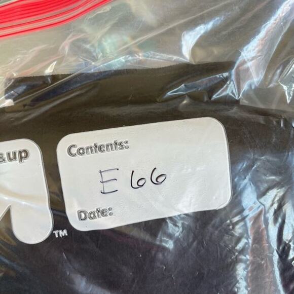 Loft Black Skinny Jeans - Picture 9 of 9